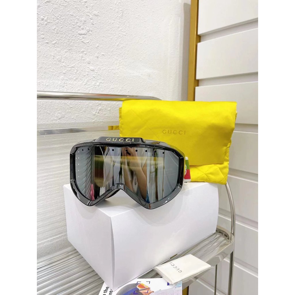 GUCCI แว่นตากันแดดแบบสกี พร้อมกล่อง.packaging