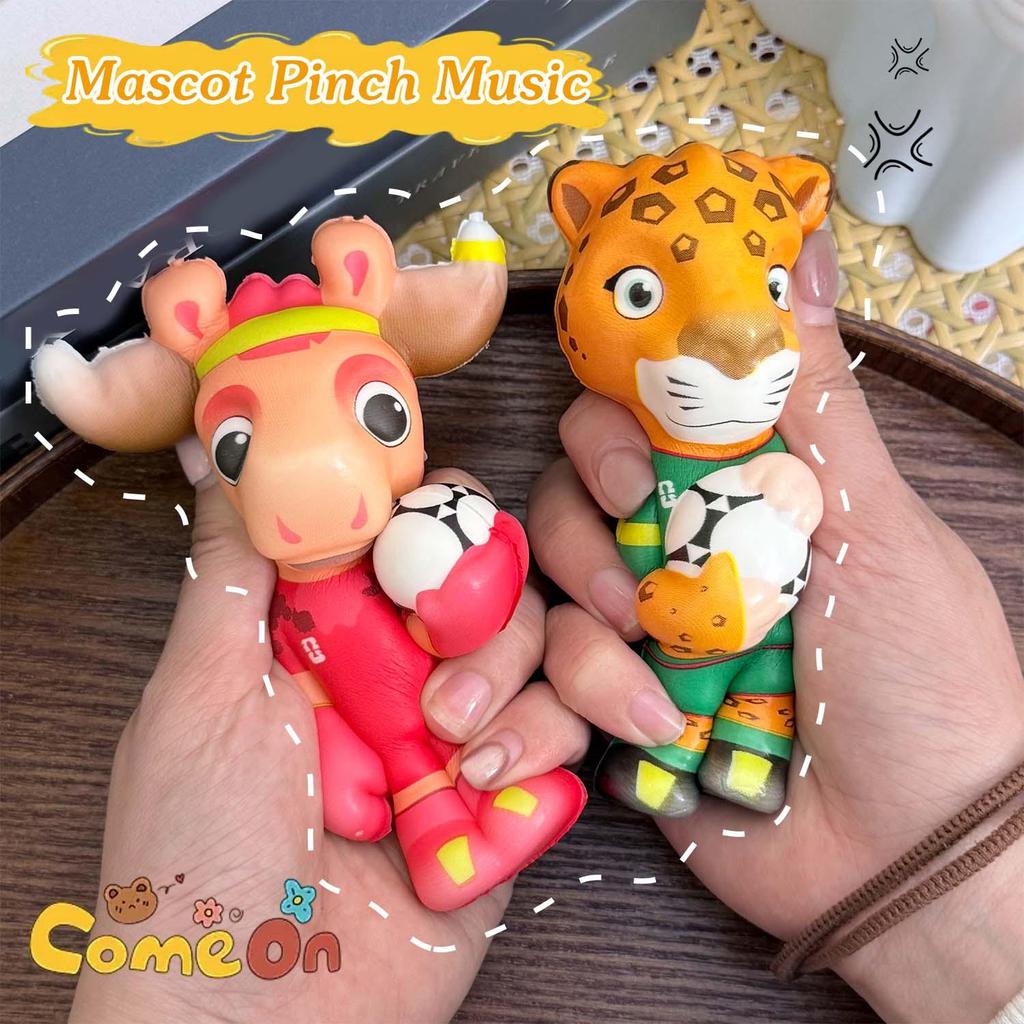 [HGB]ฟุตบอลโลก 5 ชิ้น 2026 สะสม | ของเล่นบีบรีบาวด์ช้าสําหรับสํานักงาน/บ้าน/ท่องเที่ยว, ปู่ มาสคอตคล