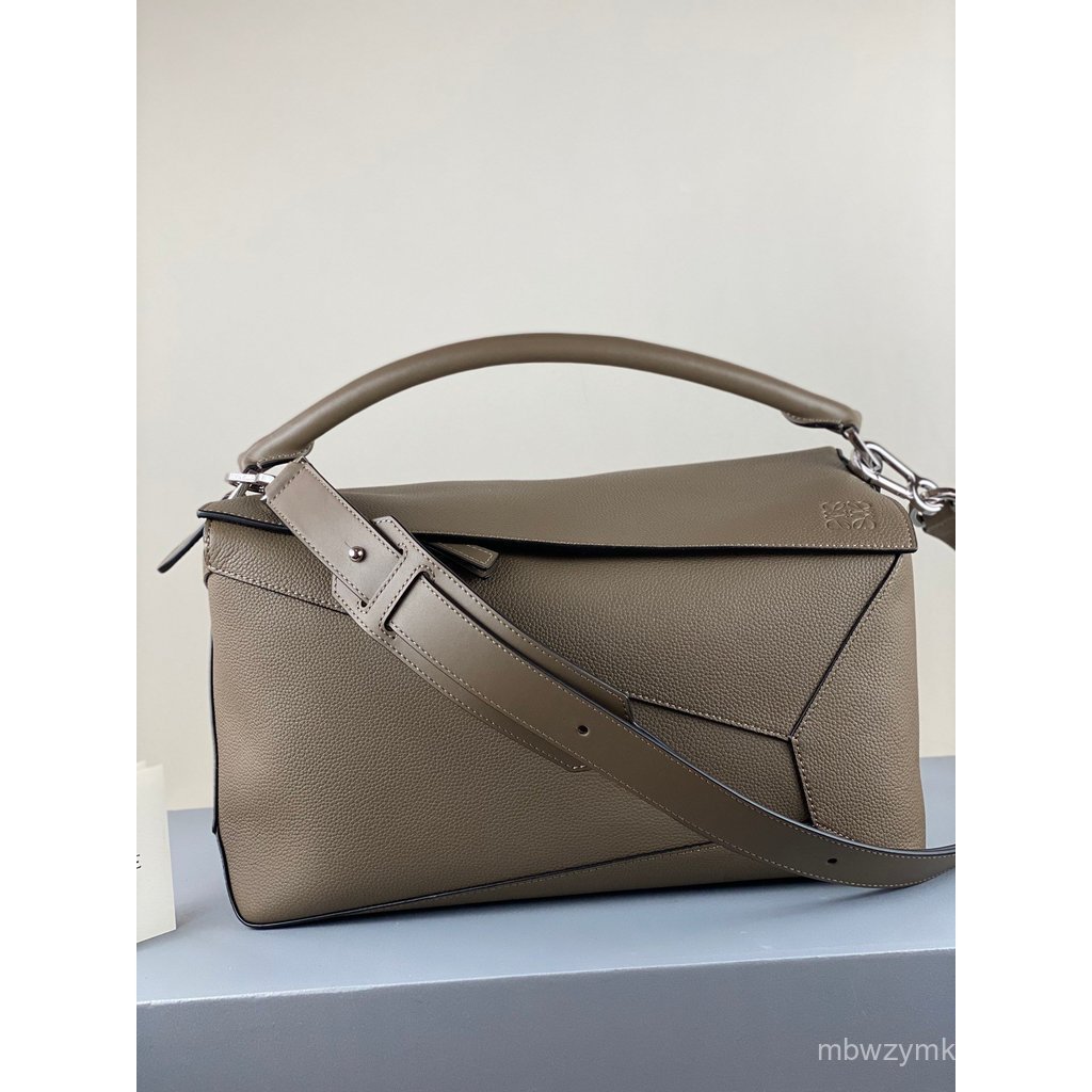 LOEWE Puzzle Messenger Bag Geometric Stitching Color Flap Crossbody Female Bag