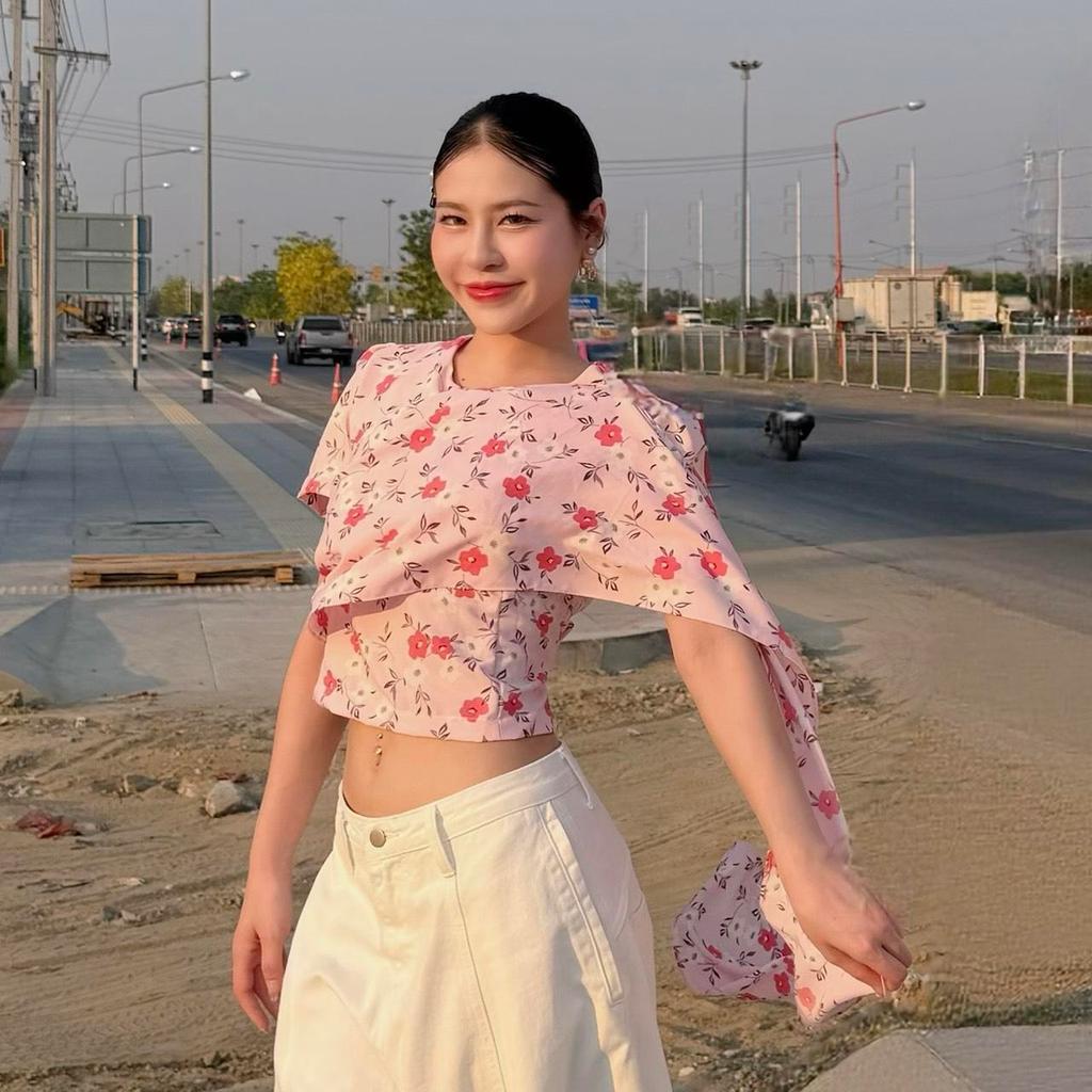 SK14 เสื้อสไบ แขนสั้น สงกรานต์ลายดอก ผ้าไหมอิตาลี่ ราคา ถูกที่สุด ดีลบีเคเค แกลเลอรีภาพที่ 2