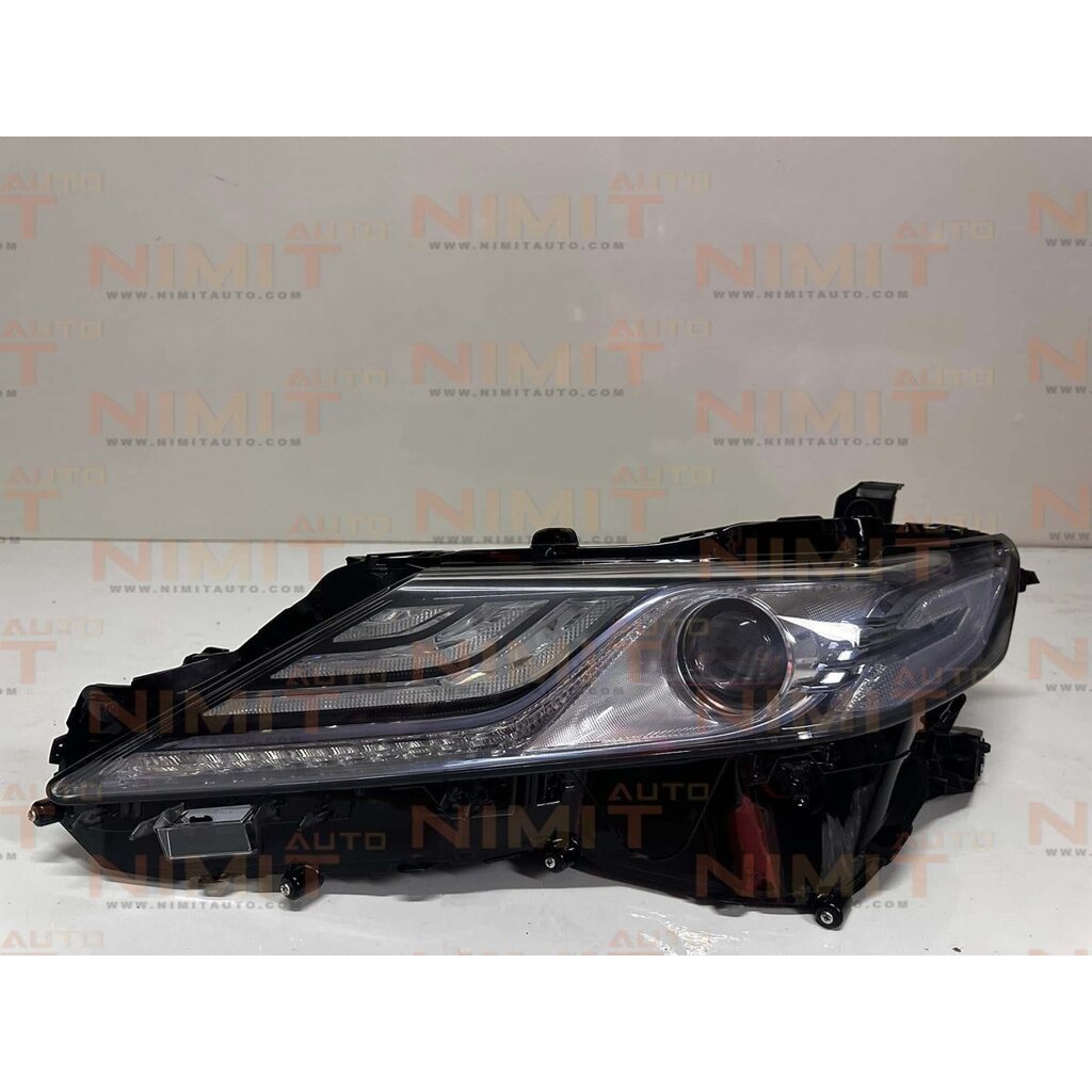 ไฟหน้า TOYOTA CAMRY HYBRID 2020 ข้าง L
