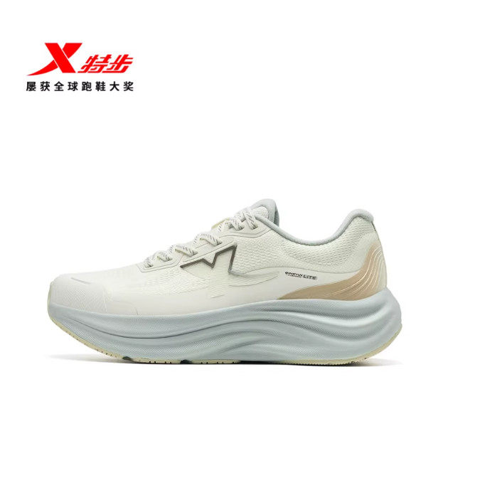 XTEP/Tebu Qingyun LITE 丨 รองเท้าวิ่งรองเท้าผู้หญิงรองเท้าผู้ชายน้ํากีฬารองเท้า Shock-Absorbing สวมใส