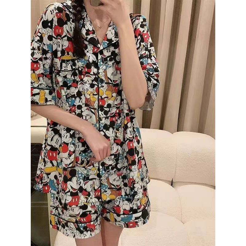 H-apparel shop เชตชุดนอนผู้หญิงลายกราฟิก ลายการ์ตูนน่ารักมากเวอร์ ชุดนอนคอปก+เเขนสั้น+ขาสั้น เนื้อผ้