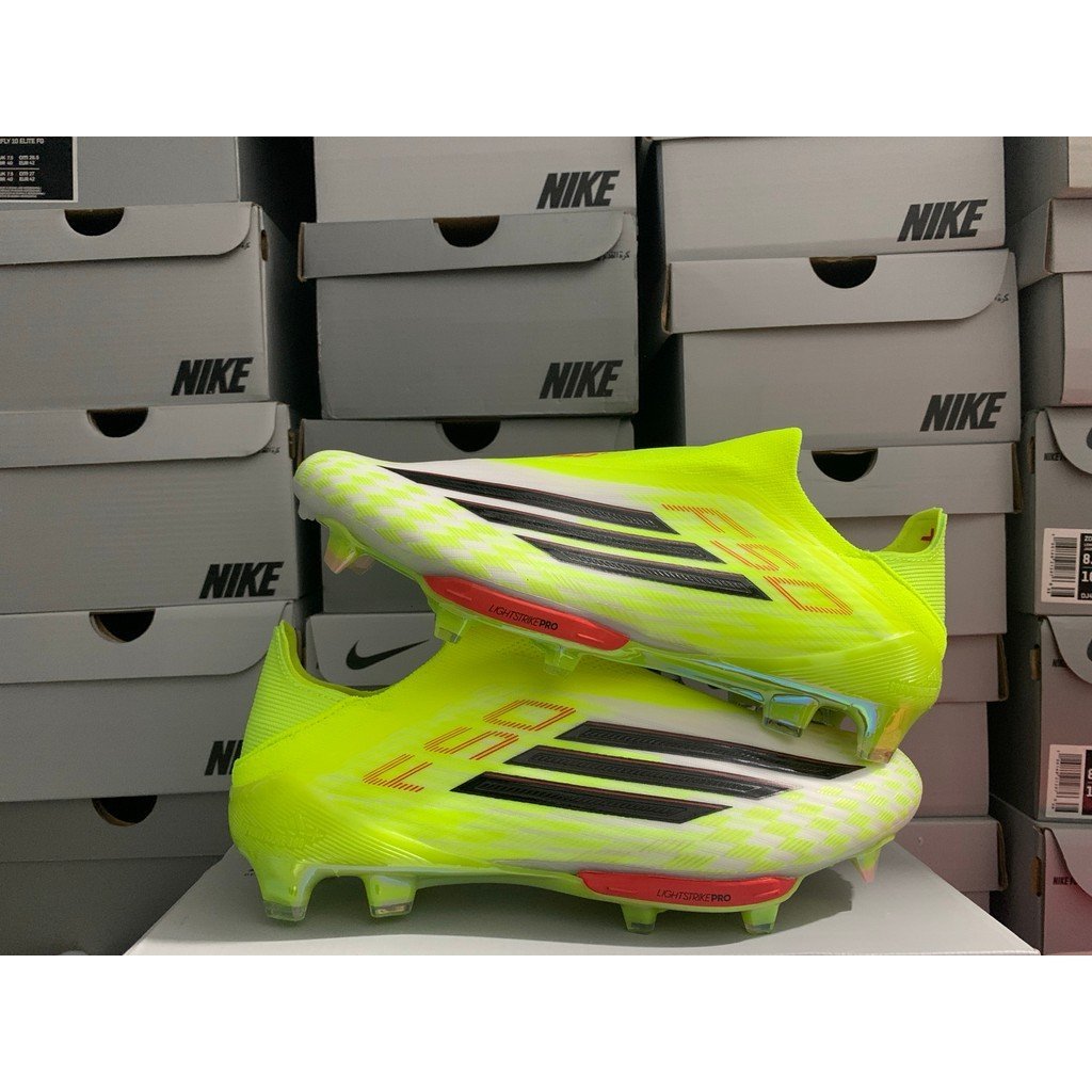 รองเท้าฟุตบอล adidas F50 PRO และ PREDATOR 24 ELITE TF สำหรับผู้ชายและผู้หญิง เหมาะสำหรับสนามหญ้าเทีย