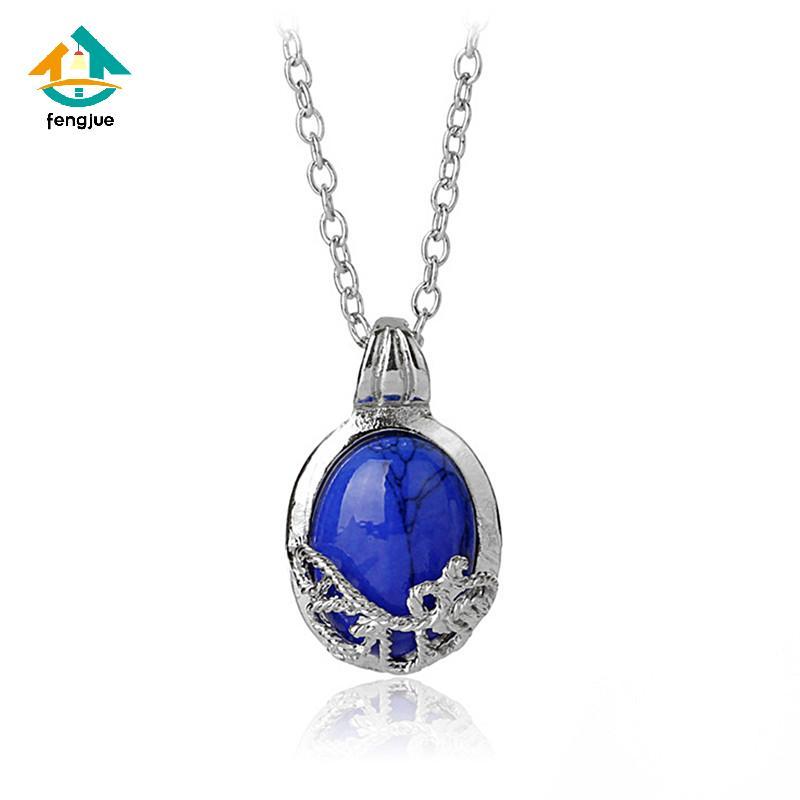 จี้สร้อยคอนางเอกแวมไพร์ Katharine ในโทน Lapiz Lazuli เหมาะใส่วันแดด