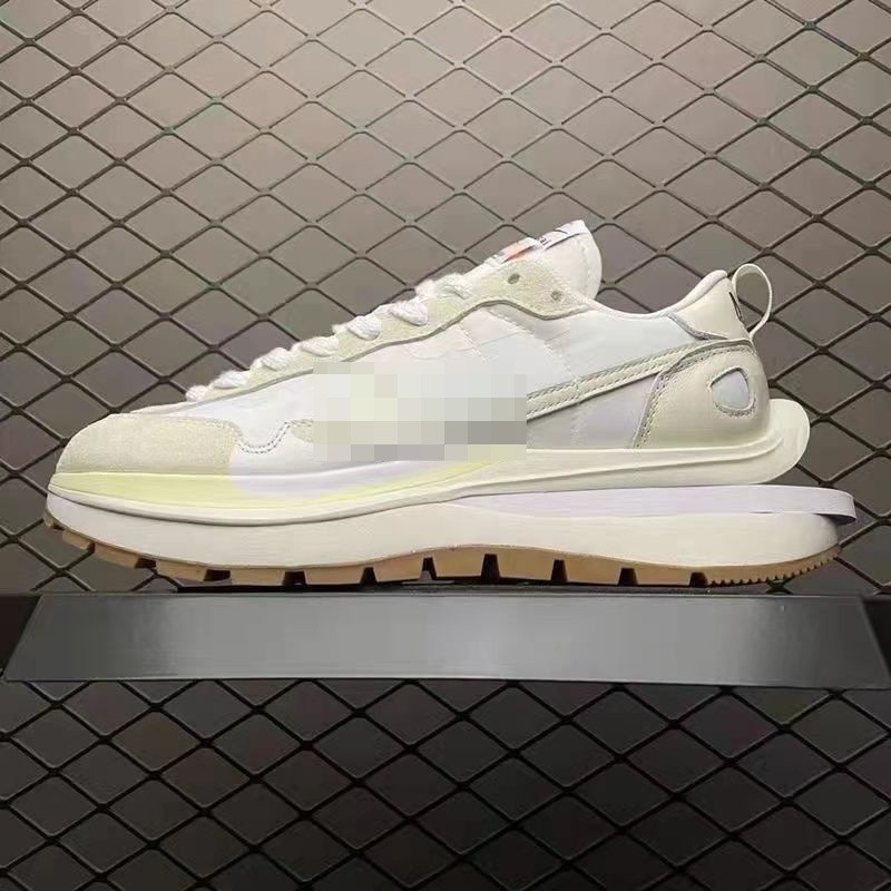 Waffle Third Generation 3.0 Joint sa Jay Chou เดียวกันรองเท้าผู้ชายผู้หญิง All-Match รองเท้าวิ่งรองเ