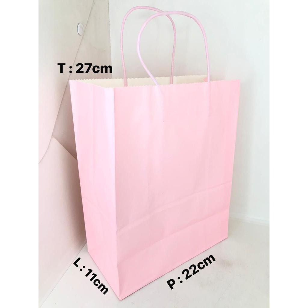 ถุงกระดาษ 12 ชิ้น สีชมพู KRAFT STRAP 22X11X27 YYP