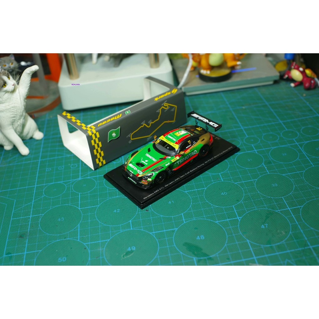 [สต๊อกพร้อม] SPARK รุ่น 1/43 2019 มาเก๊า Mercedes-Benz AMG GT3 77 #Motara เบียร์เคลือบยี่ห้อใหม่พร้อ