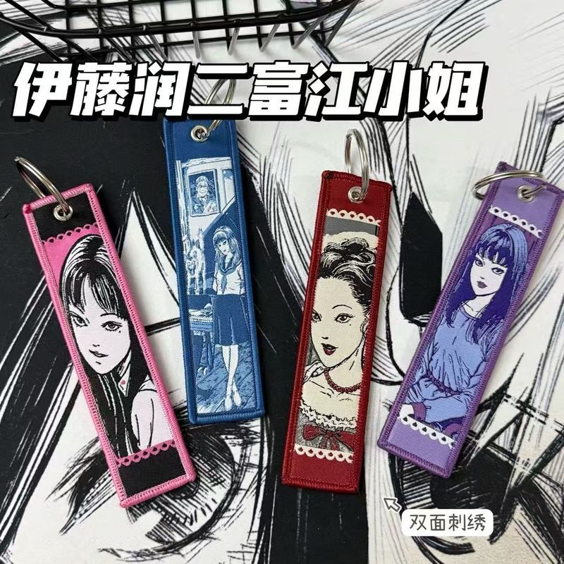 【พร้อมส่ง】junji ito figure Gumo Ito Junji Blind Box Tomie Figure  คําสาปที่สองกล่องเล็กกล่องปริศนาสย