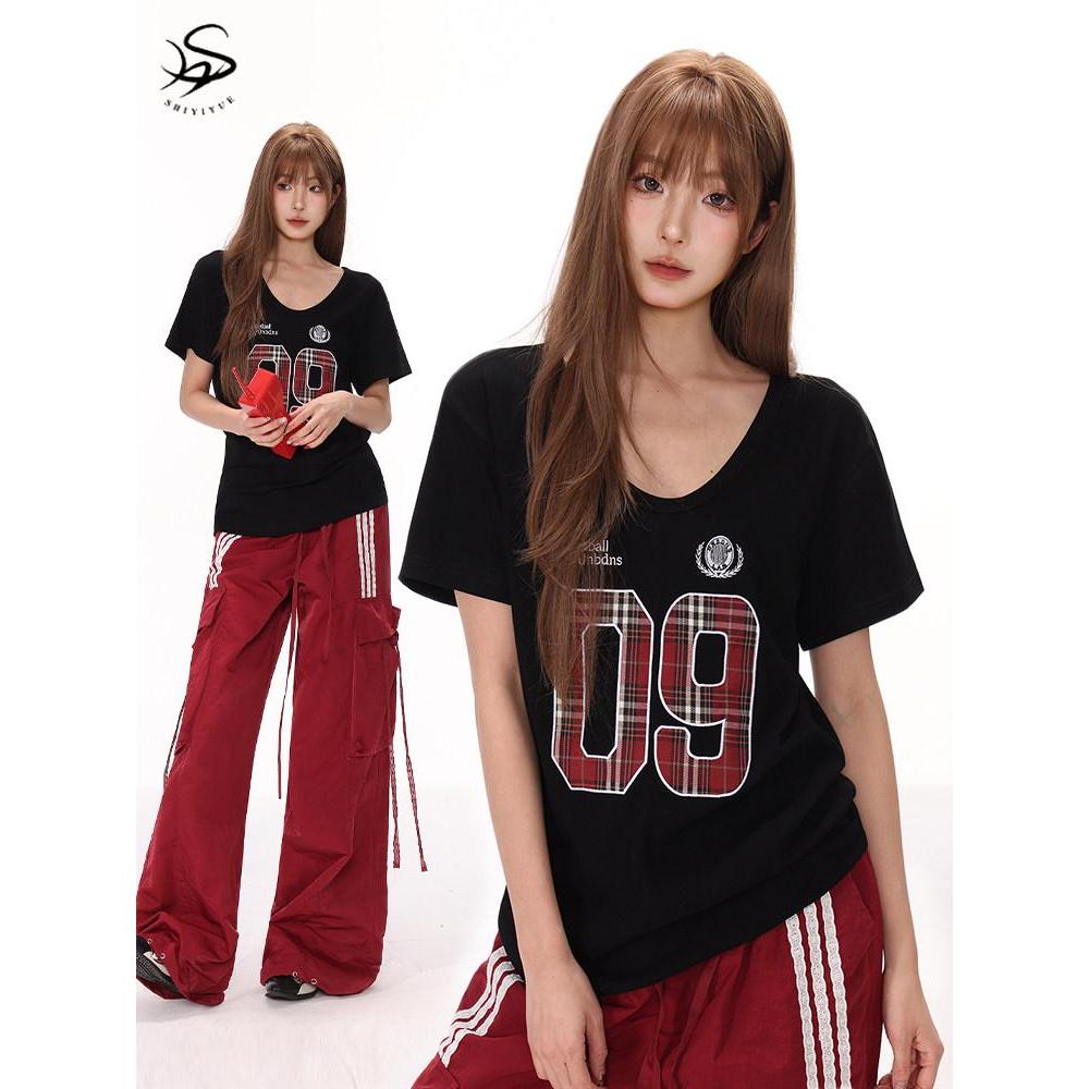 SHIYIYUE ต้นฉบับอเมริกันสาวร้อนปัก V คอด้านหน้าไหล่แขนสั้นเสื้อยืดผู้หญิงฤดูร้อน Big Neckline Slimme