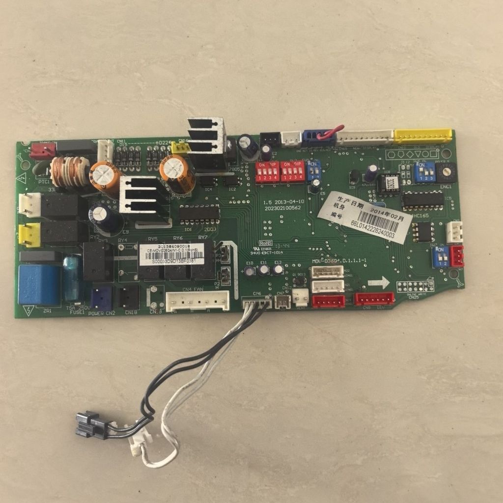 เมนบอร์ด CE-MDVD28Q4/N1-C.D.1 201384090018 สำหรับแอร์แคร์เรียร์