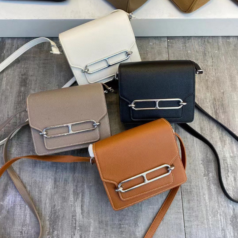 หนังหมูจมูกกระเป๋าหญิง2023กระเป๋าโทรศัพท์มือถือสไตล์ใหม่พร็อพทุกการแข่งขันไหล่กระเป๋า ผู้สื่อสาร กระ