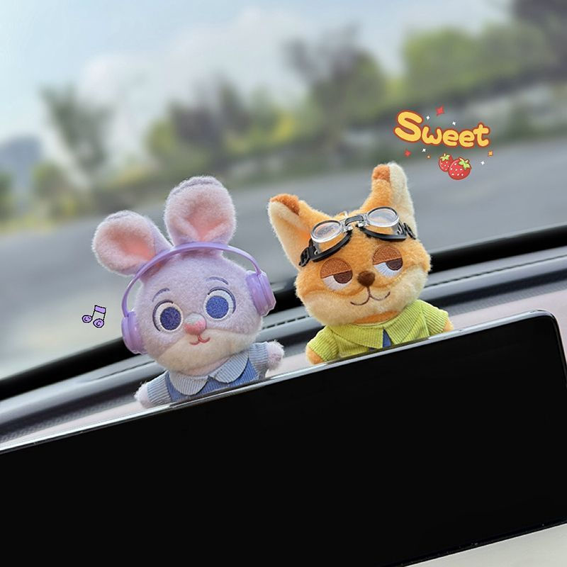 Zootopia ของแต่งรถ ของแต่งคอนโซลกลาง ตุ๊กตา Nick & Judy ตกแต่งภายในรถยนต์