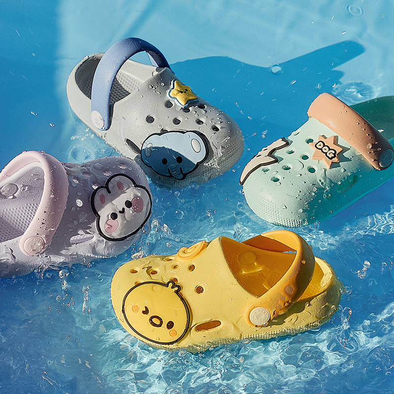 Cheerful Mario รองเท้าแตะสำหรับทารก 14-19 cm ปิดหัว กันลื่น วัสดุEVA การ์ตูน รองเท้าหัวโตเด็ก แตะเด็กหัดเดิน