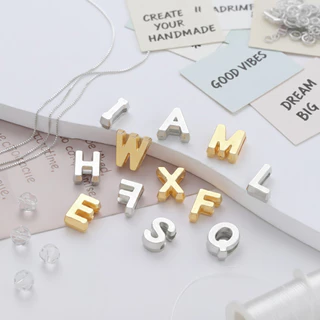 St.kunkka 10-20g ลูกปัดตัวอักษร ABS สีทอง/เงิน รูแบน อะไหล่ตัวอักษร A-Z สำหรับทำสร้อยข้อมือชื่อ DIY งานฝีมือ