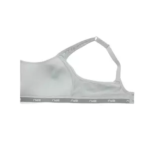 Sabina Sbn Sport Light to Medium Support เสื้อชั้นใน ไร้โครง รหัส SBB24016