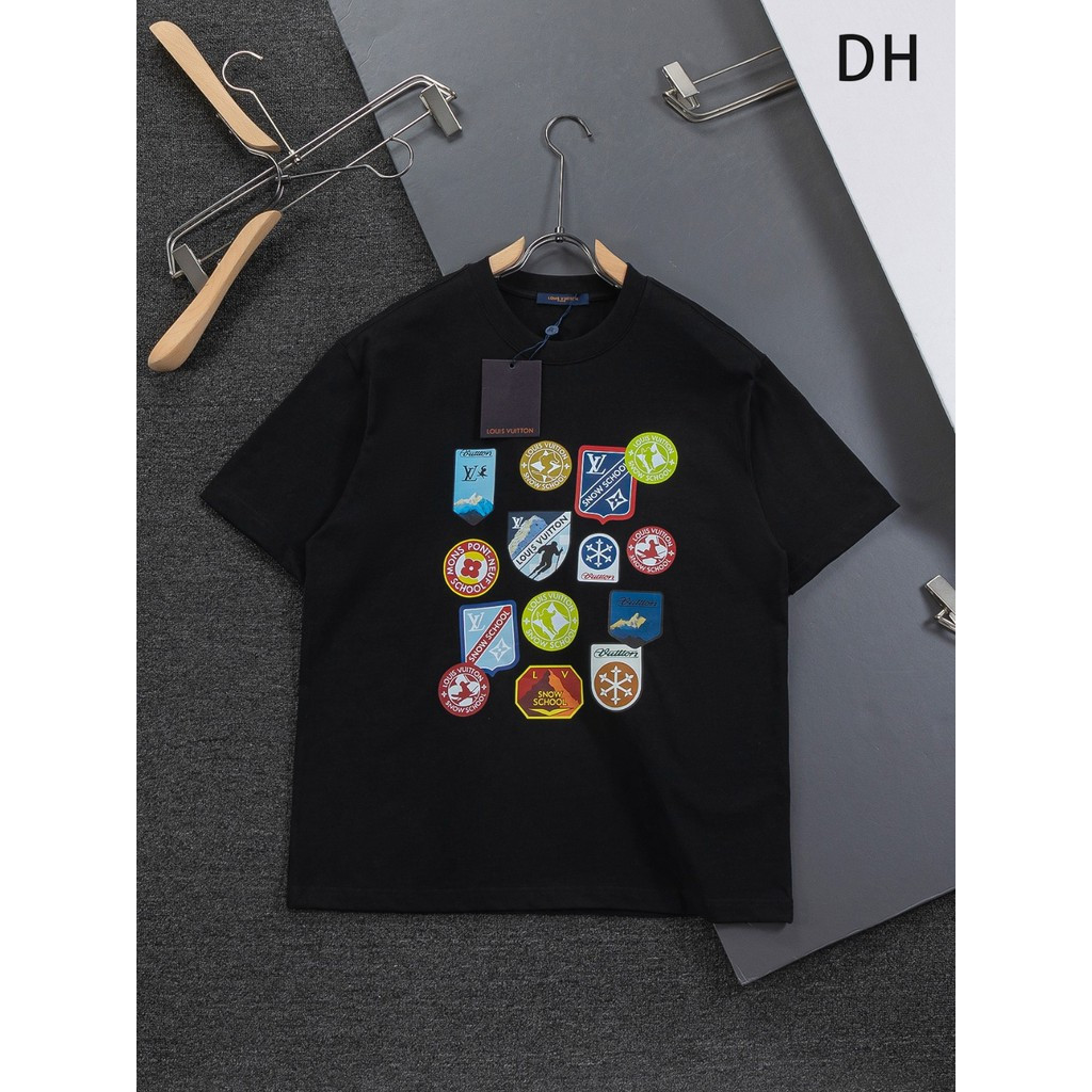 LO% UIS VU & ITTON/L @ V2026 Star คลาสสิกรอบคอแขนสั้นเสื้อยืดผู้ชายผู้หญิง Co-Branded Two-Line Simpl