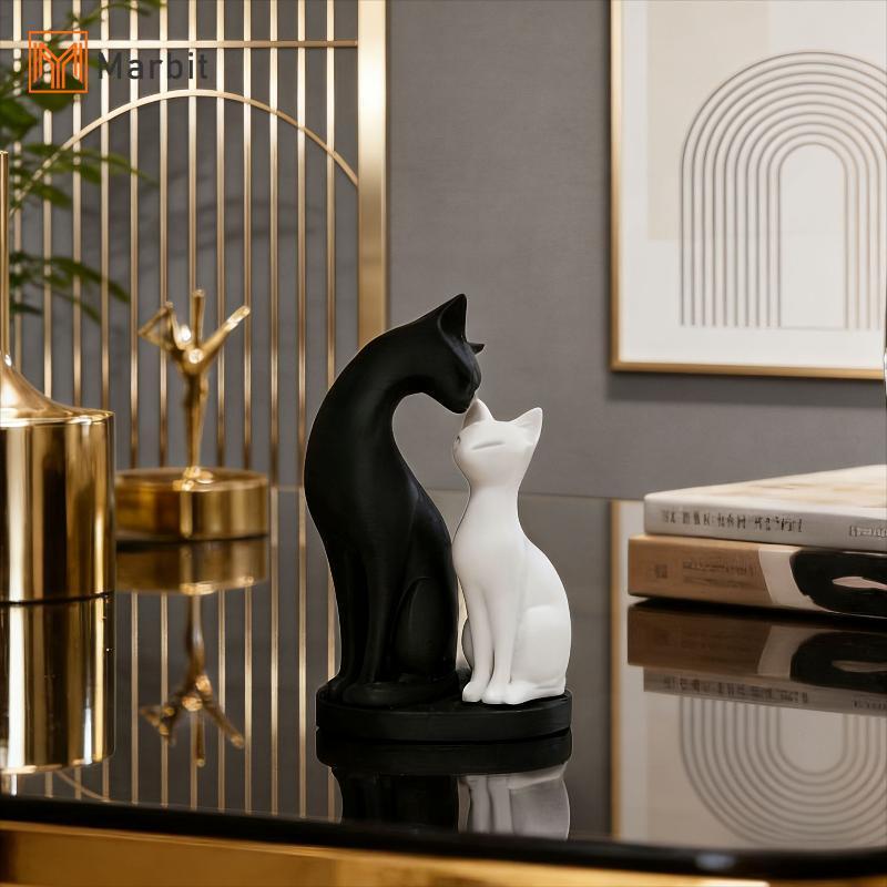 Marbit Cat Figurines จําลองพลาสติกแมวตู้เย็น Stier วัสดุ Miniatures การ์ตูนรถแมวเครื่องประดับของเล่นเด็ก null