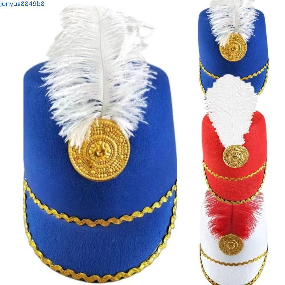 หมวกหลากหลายสไตล์: Vintage Knight และ Doorman's Circus Ringmaster สำหรับการพาเหรดและฮัลโลวีน