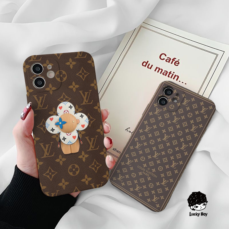 เคสไอโฟนiPhone 17 Pro Max  LVแบรนด์หรู ซิลิโคนเหลวโทรศัพท์มือถือกรณีFull-Bodyป้องกันกันกระแทกTPUยางนุ่มสําหรับiPhone 16 Pro Max 7plus 11 14 15 12 13 Pro Max 7 8 Plus XR XS