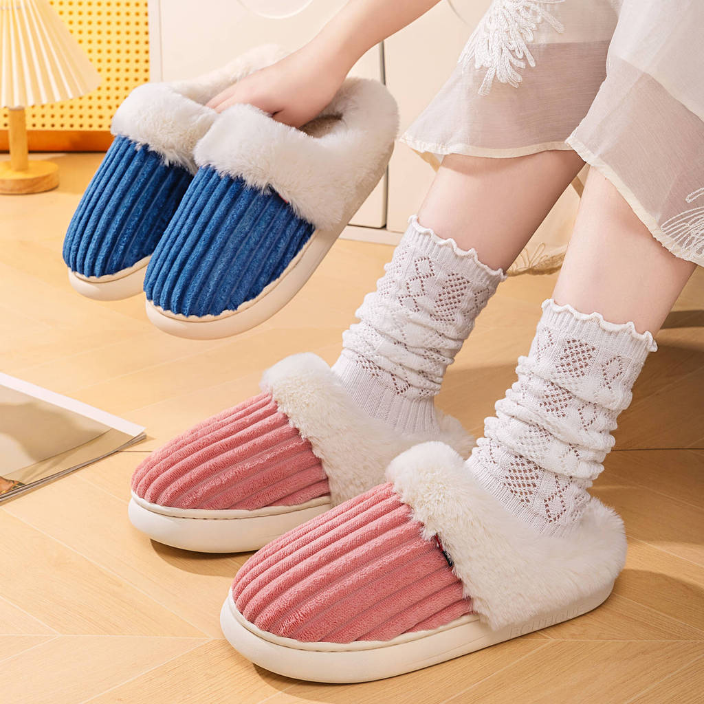 【Ready Stock】 Slippers Indoor Home Winter New Temu Velvet Thickened Slip-on Home Cotton Shoes Casual