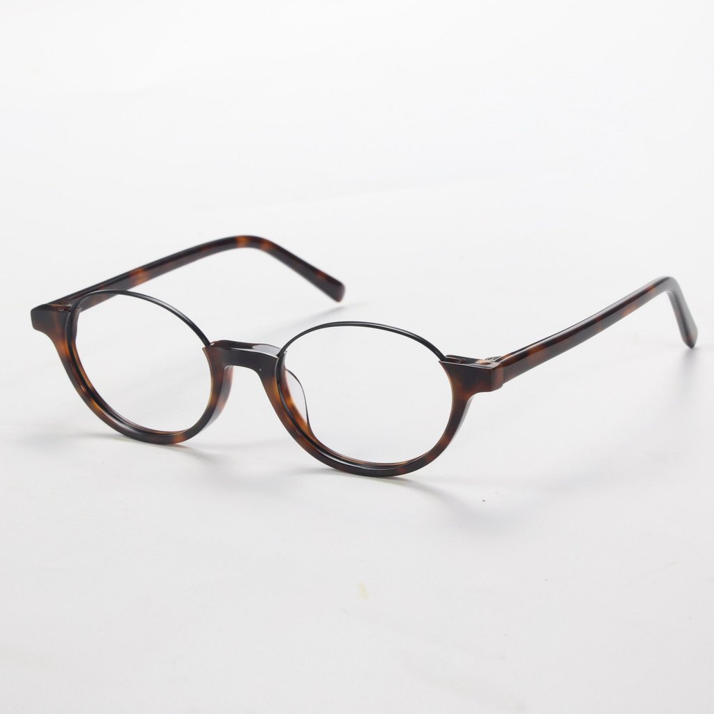 แว่นตาไทเทเนียมบริสุทธิ์ สำหรับสุภาพสตรี ป้องกันแสงสีฟ้า ออกแบบย้อนยุค - รูปที่ 6