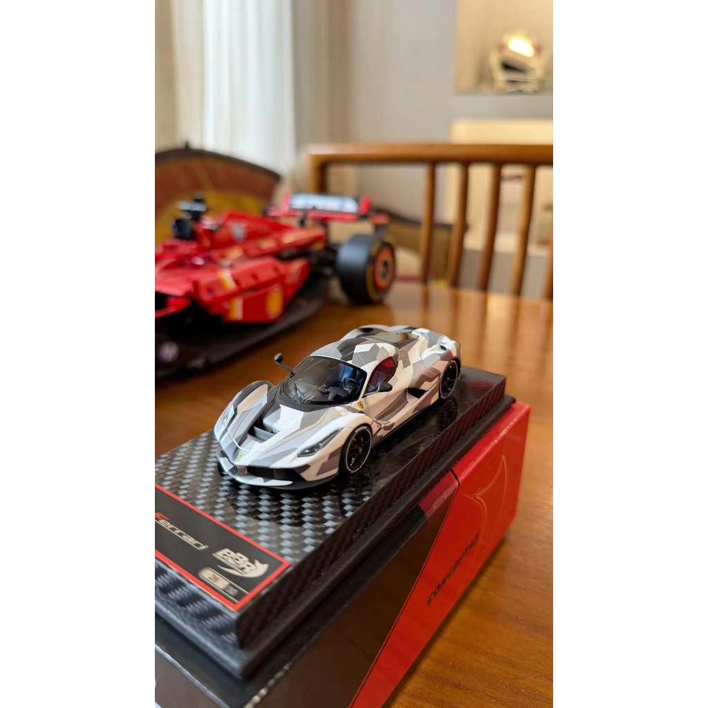 Ferrari BBR Ferrari Laferrari 1/43 Camoflauge Camouflage รุ่นที่กําหนดเองรถรุ่น
