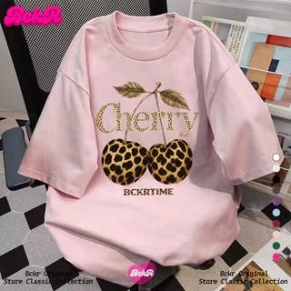 【จัดส่งตลอด24 ชั่วโมง】🔥BCKR เสื้อผญ เสื้อ เฉพาะกลุ่ม ลายเชอร์รี่🍒oversize ผ้านุ่ม คอกลม เสื้ YG4907