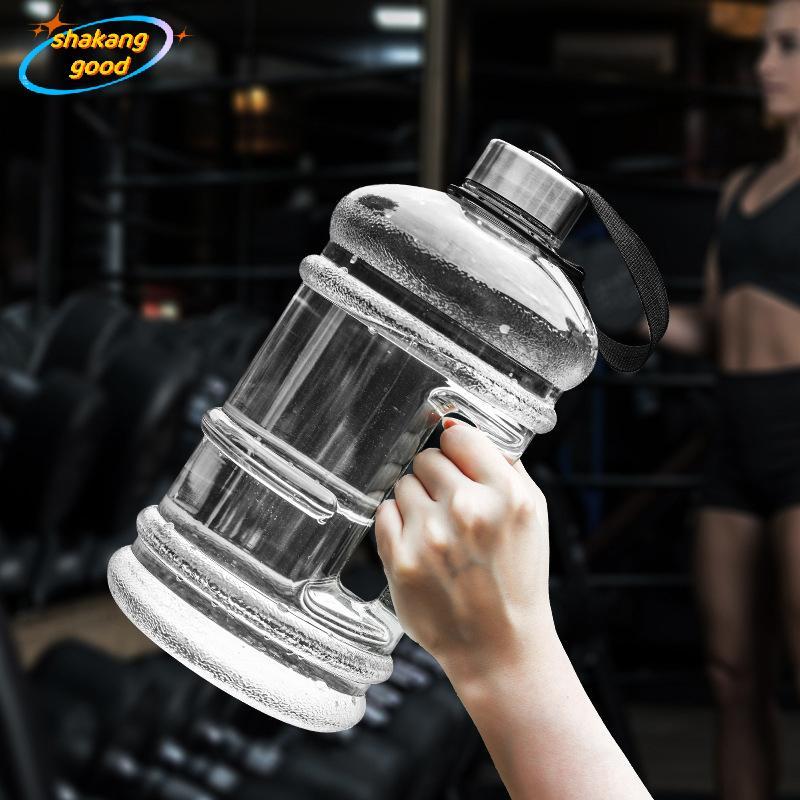 SKTH 2L แบบพกพา PETG ขวดน้ําความจุขนาดใหญ่การฝึกอบรมกีฬาฟิตเนสเครื่องดื่มขวด Shaker ขวดพร้อมที่จับกลางแจ้ง Gym SKK