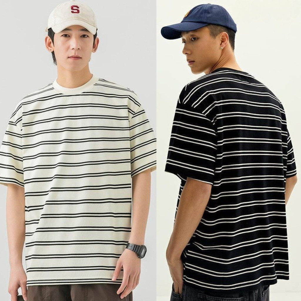 Chaistyle เสื้อยืดผู้ชาย แขนสั้นสำหรับผู้หญิง ลายทาง เสื้อคอกลม ชุดคู่รัก ลำลอง แบบหลวม