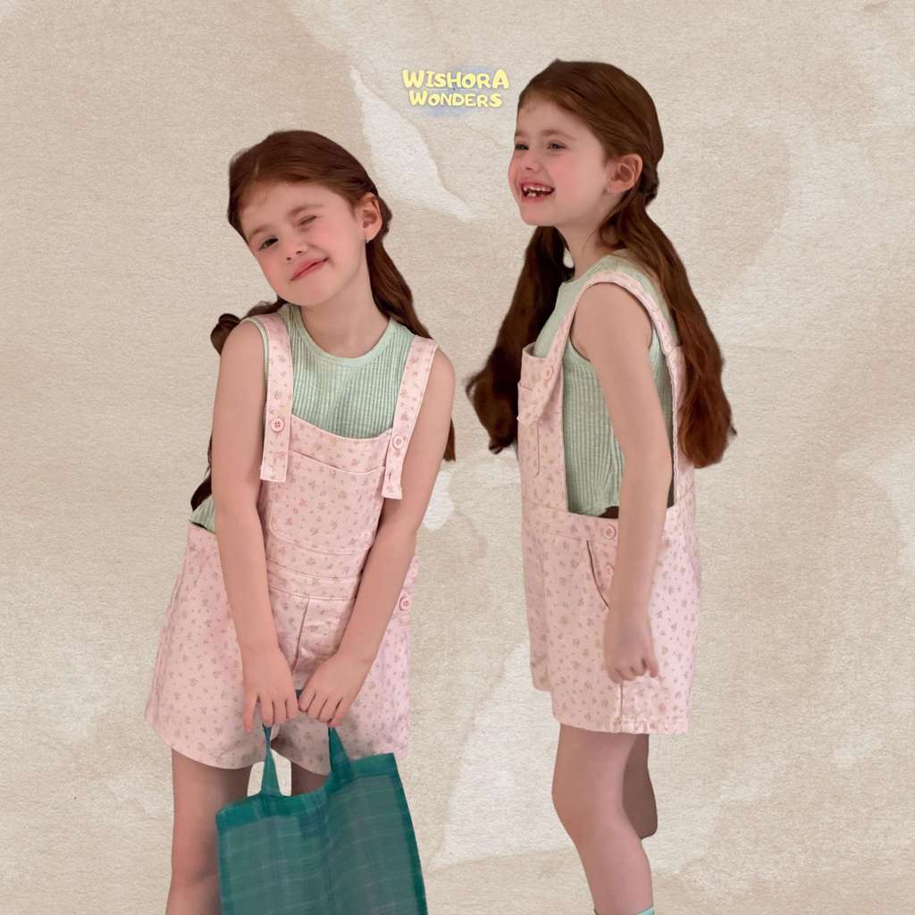 WISHORA WONDERS 26ss DLP260180 Sweet Meadow Overall เสื้อผ้าเด็ก เอี๊ยมเด็กผู้หญิง สีชมพูขาสั้น ผ้านุ่มใส่สบาย ลายน่ารัก