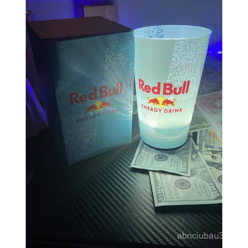 Creative Christmas Tops Luminous Water Sensing สีสัน Red Bull 14oz LED ถ้วย Stylish Drinkware Double Walled Glass