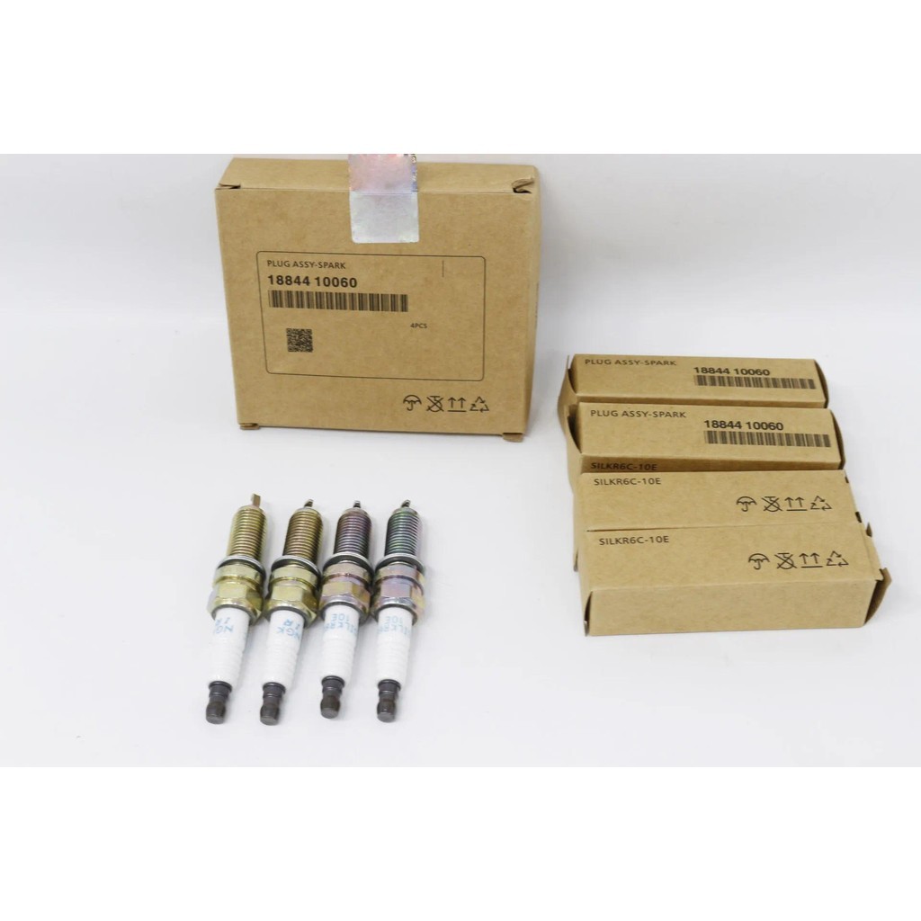 4 ชิ้น 18844-10060 SILKR6C10E Iridium Spark Plug สําหรับ Hyundai Kia I10 I20 I30 Fiat 0.9L 1.0L 1.2L