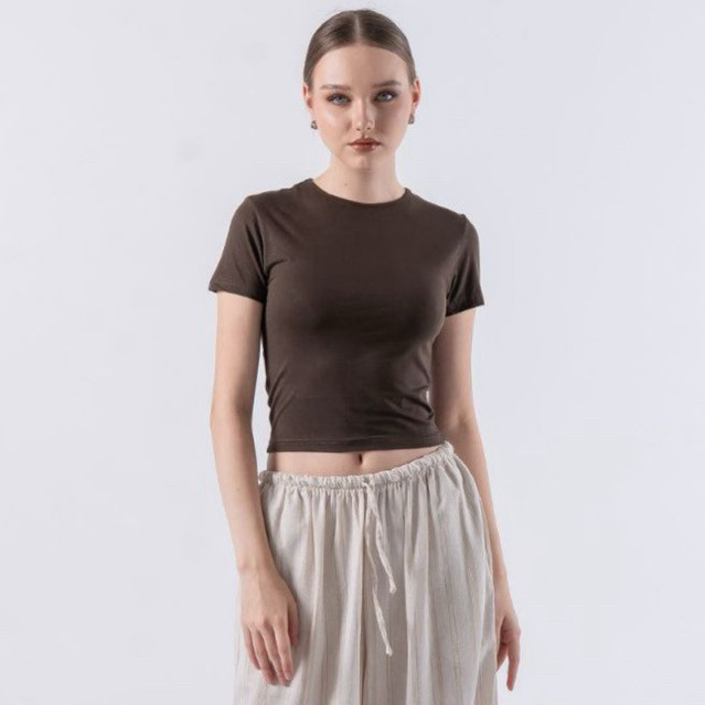 Sienna Sienna Sienna Sienna | Sienna Oneck Top - เสื้อ Bodyfit สีดําผู้หญิง เสื้อยืดสแปนเด็กซ์ผู้หญิ