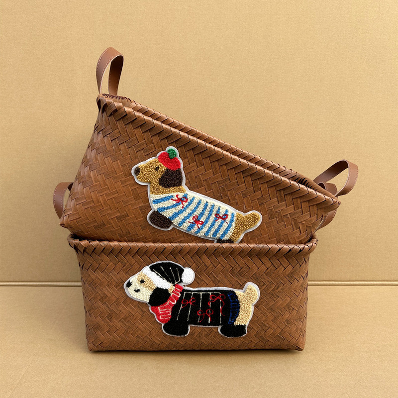 腊肠狗美式收纳筐脏衣篮仿藤编桌面零食玩具收纳蓝3.20Dachshund American-style Storage Basket, Dirty Clothes Basket, Imitation 