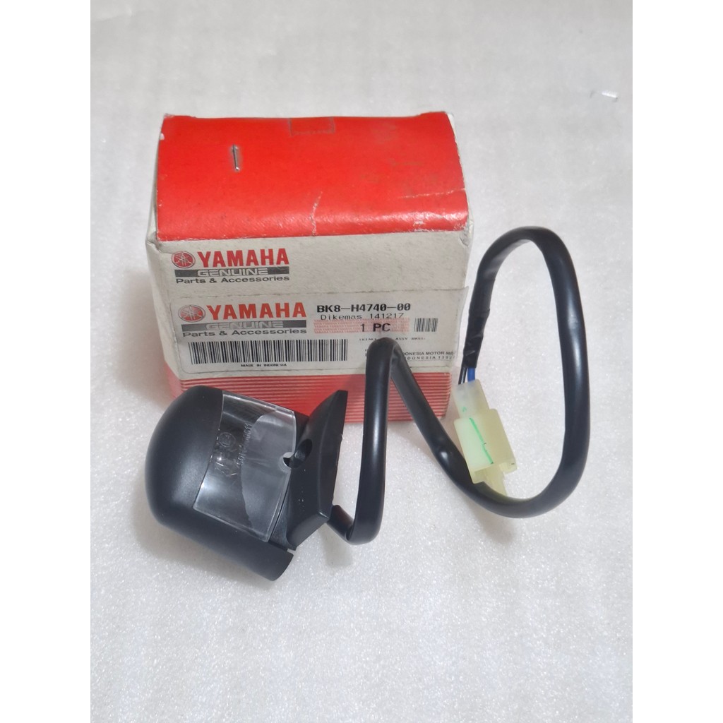 ORIGINAL YAMAHA VIXION REAR LOCATION PLATE LAMP BK8 H4740 00 C14