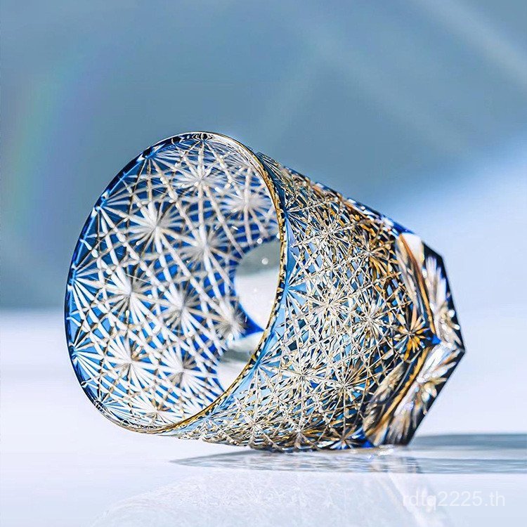 ของขวัญแกะสลักวิสกี้แก้วคริสตัลไวน์ทําด้วยมือตัด Edo Blue Glass Daisy Glass RHWW