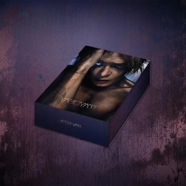 ของแท้ อัลบั้มทางกายภาพของ Wang Jiaer Jackson Wang "Magic Man2" CD Small Card Peripheral