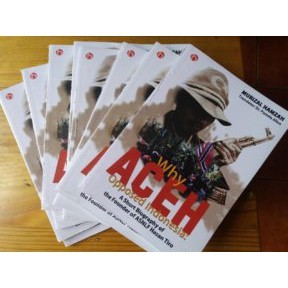 หนังสืออินโดนีเซีย Why Aceh Opposed