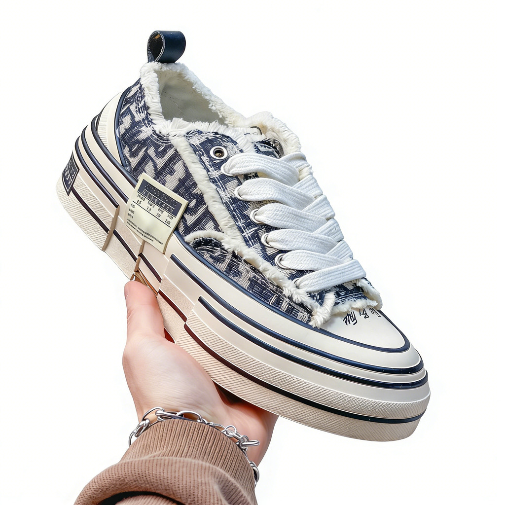 X xVESSEL รองเท้าผ้าใบผู้ชายผู้หญิงรองเท้าลําลอง Low-Top สบาย