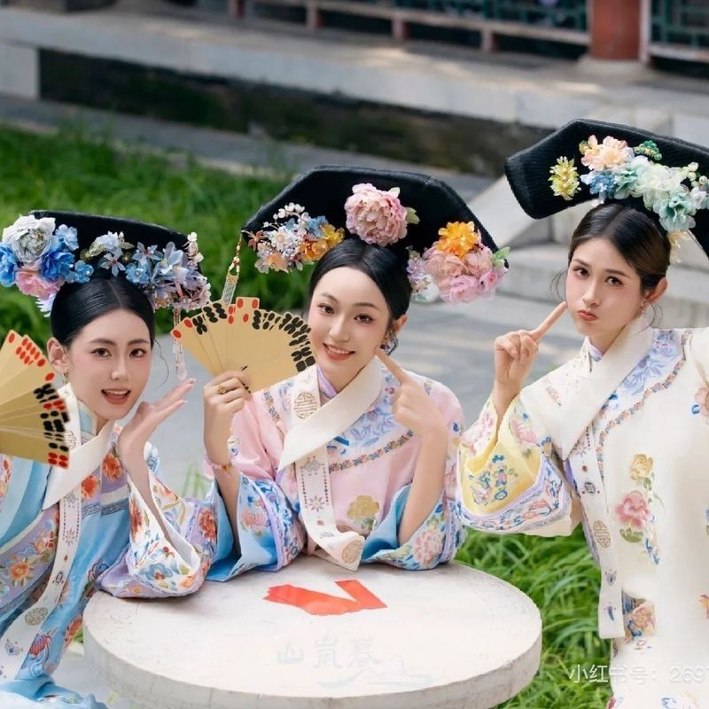 汉服原创格格印花公主清代清朝旗装古装延吉旗袍两套旅拍服装3-25Original Hanfu Style Princess Dress with Pattern Print, Q Dynasty Tr