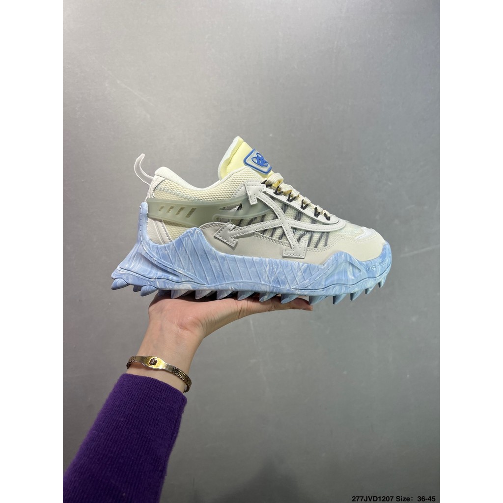 รองเท้าลําลอง Off-White ODSY-1000