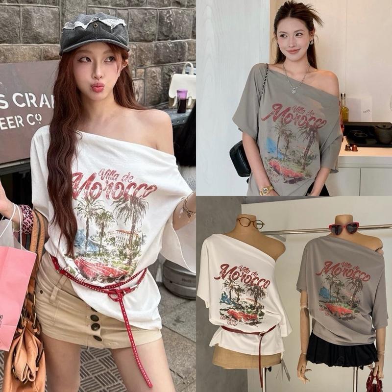 BY0515 เสื้อปาดไหล่ทรงโอเวอร์ไซส์สกรีนลาย morocco benly co