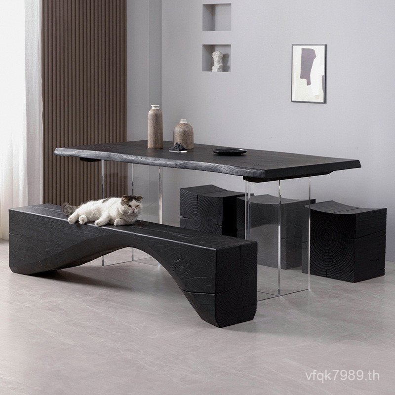 I1 สไตล์เงียบคาร์บอนสีดําไม้เนื้อแข็งโต๊ะรับประทานอาหาร Log กระดานขนาดใหญ่โต๊ะน้ําชาอะคริลิคเรียบง่า