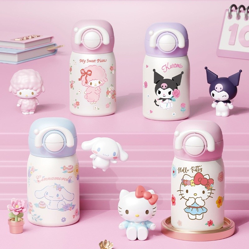 แก้วน้ําเก็บความเย็น Sanrio Kids – ถ้วยหัดดื่มแบบสองโหมดน่ารักและกะทัดรัดพร้อมหลอดและฝาปิด Sip สําหรับโรงเรียน ท่องเที่ยวและใช้งานได้