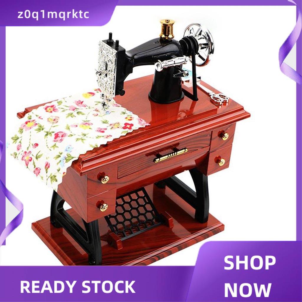 z0q1mqrktc จักรเย็บผ้าสไตล์กล่องดนตรี Hand Crank Vintage Music กล่องเทศกาลของขวัญปีใหม่ของขวัญวันเกิ