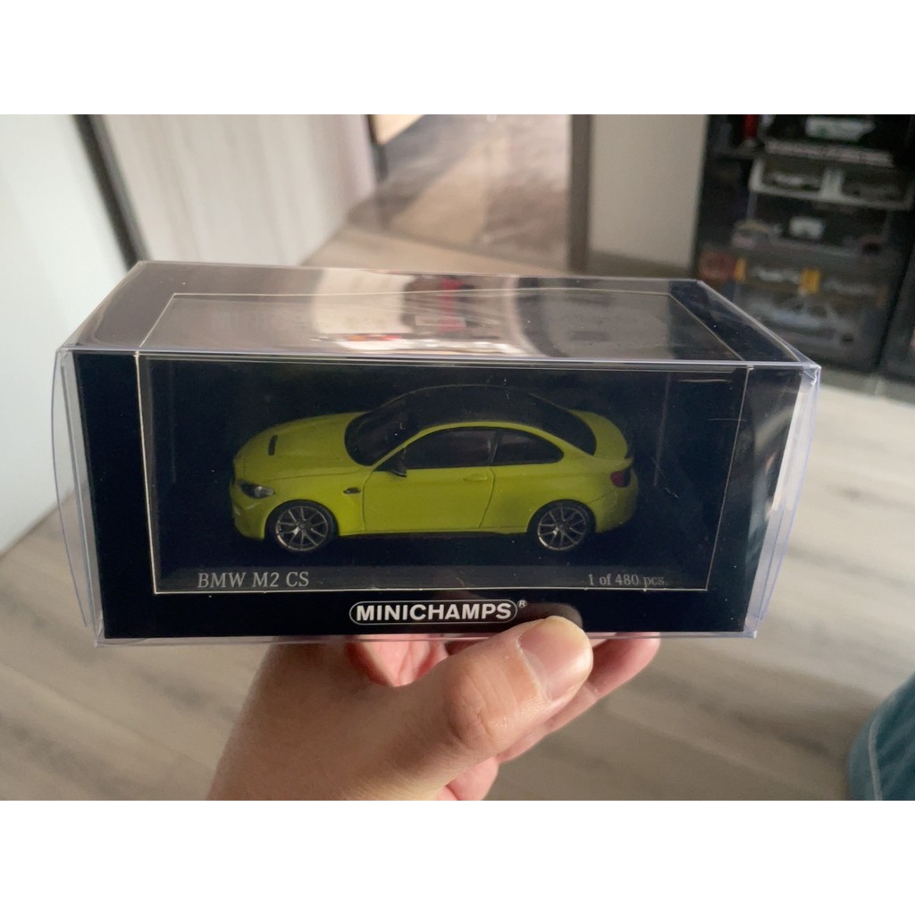 1/43 Mini Cut BMW m2 Huang SF บนการจัดส่ง