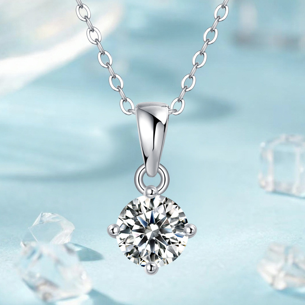 สร้อยคอฝัง Moissanite แบบจี้ Mind และ Clavicle Chain จาก Fanzan Craft