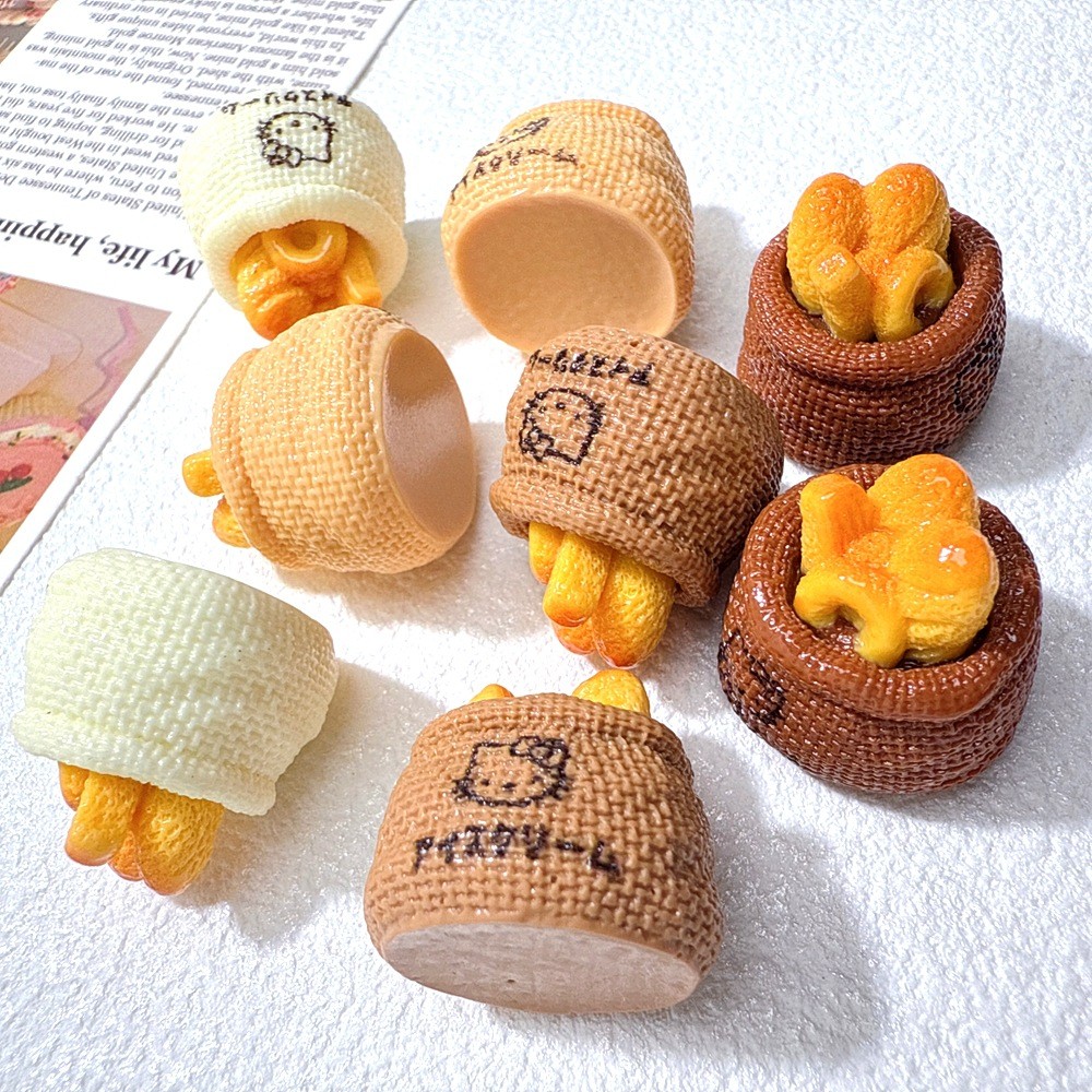8 ชิ้นตะกร้าขนมปังอาหารเรซิ่น Charms สําหรับ DIY (9-355)