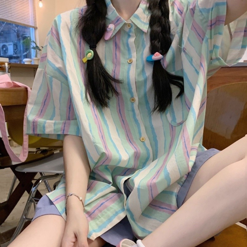 crushผู้หญิง สีสัน แถบ เสื้อแขนสั้น เสื้อเชิ้ต หวาน การลดอายุ เสื้อ